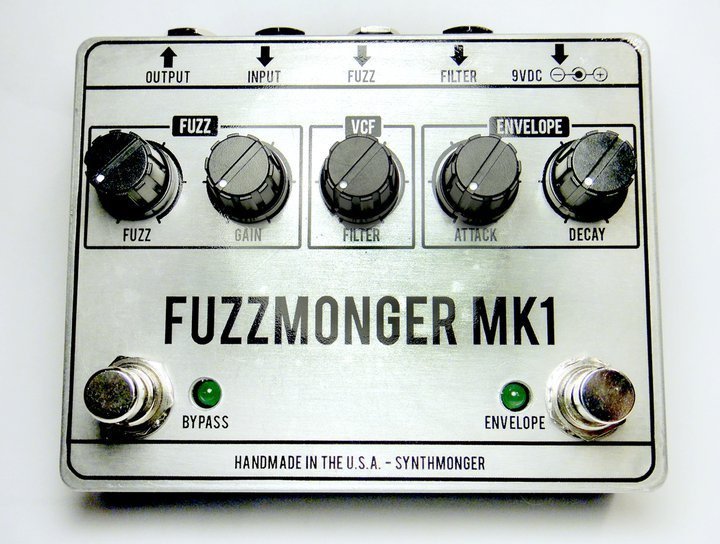 Synthmonger Fuzzmonger MK1 Voltage Controlled Cross-Over Fuzz Pedal