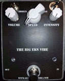 Geargas Effects The Big Ern Vibe Univibe Pedal 18volt Power Adapter Included