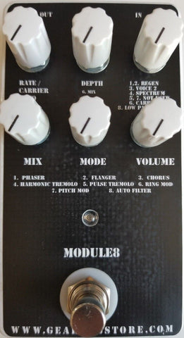 Geargas Custom Shop Module8 Multi-Modulation Pedal