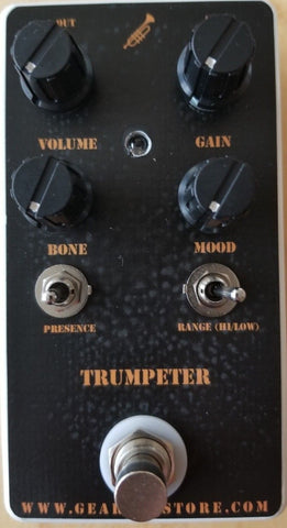 Geargas Custom Shop Trumpeter Fuzz Pedal